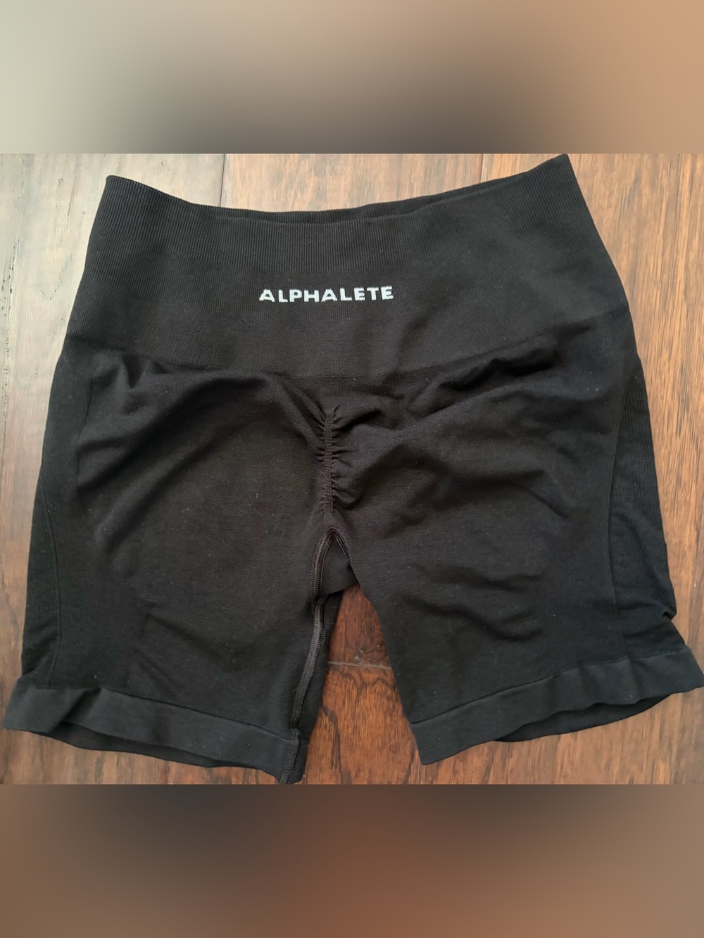 Alphalete Black Seamless High-Rise Scrunch Shorts
